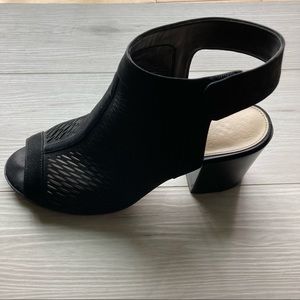 Vince Camuto Lavette Perforated Peep Toe Bootie size 11 in Black